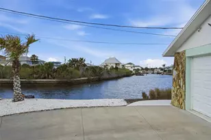 13822 Malcolm Ave, Hudson, FL 34667 - Photo 4