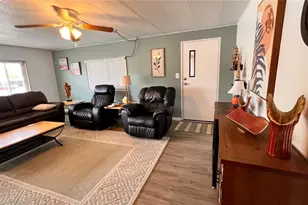 9287 Highpoint Blvd, Brooksville, FL 34613 - Photo 10