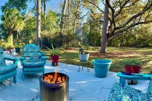8056 Chaucer Dr, Weeki Wachee, FL 34607 - Photo 54