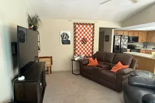 8056 Chaucer Dr, Weeki Wachee, FL 34607 - Photo 18