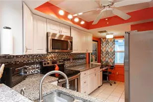 9639 Greenskeeper Dr, New Port Richey, FL 34655 - Photo 2