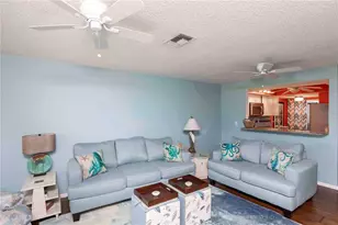 9639 Greenskeeper Dr, New Port Richey, FL 34655 - Photo 8