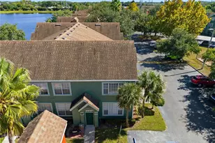 9646 Lake Chase Island Way, Tampa, FL 33626 - Photo 34