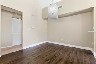9646 Lake Chase Island Way, Tampa, FL 33626 - Photo 10