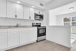 7308 Royal Palm Dr, New Port Richey, FL 34652 - Photo 14