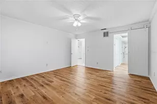 3071 Bolt Dr, Palm Harbor, FL 34685 - Photo 22