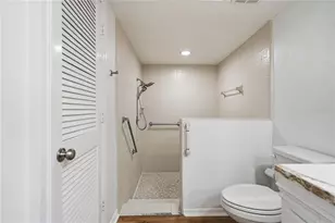 3071 Bolt Dr, Palm Harbor, FL 34685 - Photo 24