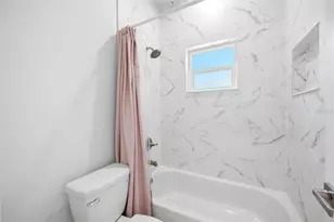 524 Grosse Ave Ave, Tarpon Springs, FL 34689 - Photo 6