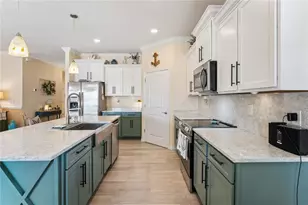 13605 Paddington Wy, Spring Hill, FL 34609 - Photo 12