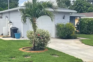 4365 66th Ave N, Pinellas Park, FL 33781 - Photo 2