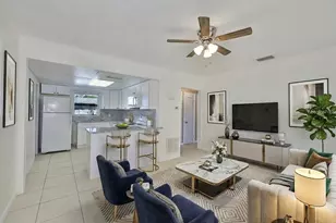 72 Lake Shore Dr, Palm Harbor, FL 34684 - Photo 6
