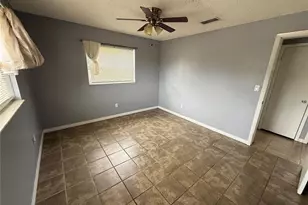 9275 Chase St, Spring Hill, FL 34606 - Photo 12