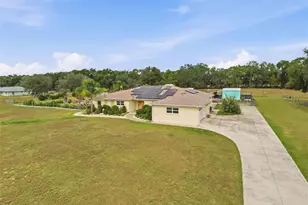 8423 E Zephyr Wing Ct, Floral City, FL 34436 - Photo 2