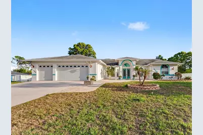 11344 Rainbow Woods Loop, Spring Hill, FL 34609 - Photo 4