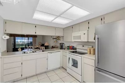 4968 Grist Mill Circle, New Port Richey, FL 34655 - Photo 8