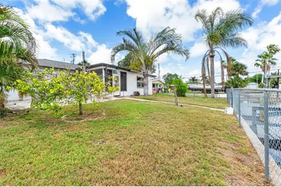 13930 Sommers Avenue, Hudson, FL 34667 - Photo 36