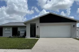 8625 Woodcrest Dr, Port Richey, FL 34668 - Photo 1