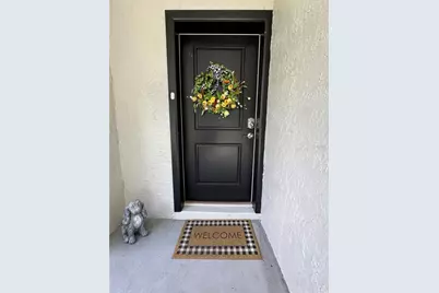 8625 Woodcrest Drive, Port Richey, FL 34668 - Photo 4