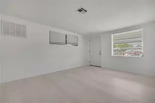 1 E Murray St, Beverly Hills, FL 34465 - Photo 10