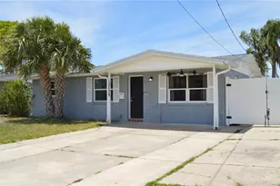 12739 1st Isle, Hudson, FL 34667 - Photo 2