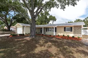 6860 14th Way S, Saint Petersburg, FL 33705 - Photo 1