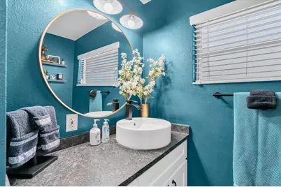 6860 14th Way S, Saint Petersburg, FL 33705 - Photo 26