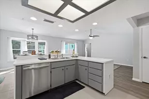 8370 Windridge Way, Weeki Wachee, FL 34613 - Photo 22
