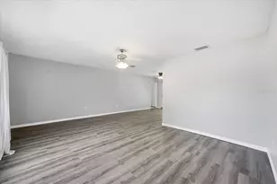 8370 Windridge Way, Weeki Wachee, FL 34613 - Photo 8