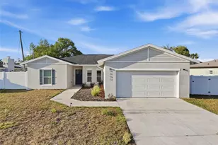 9397 Northcliffe Blvd, Spring Hill, FL 34606 - Photo 2