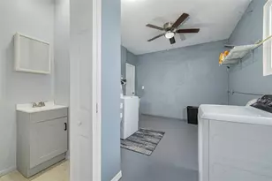 8510 Green St, Port Richey, FL 34668 - Photo 28
