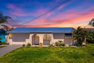 13902 Barnard Ave, Hudson, FL 34667 - Photo 20