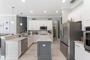11508 Oyster Bay Cir, New Port Richey, FL 34654 - Photo 24