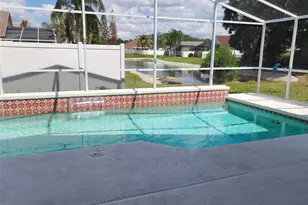 29545 Morwen Pl, Wesley Chapel, FL 33543 - Photo 2