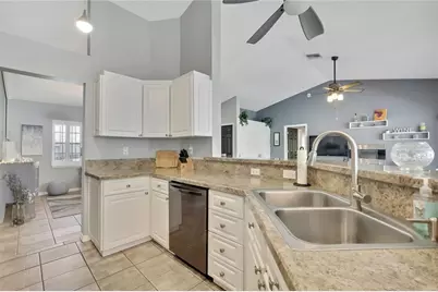 15489 Sonora Drive, Brooksville, FL 34604 - Photo 18