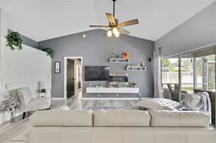 15489 Sonora Dr, Brooksville, FL 34604 - Photo 6