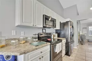 15489 Sonora Dr, Brooksville, FL 34604 - Photo 16
