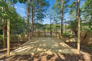 3410 Laurel Dale Dr, Tampa, FL 33618 - Photo 2