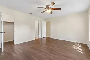 3410 Laurel Dale Dr, Tampa, FL 33618 - Photo 30