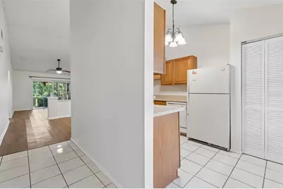 3410 Laurel Dale Drive, Tampa, FL 33618 - Photo 34