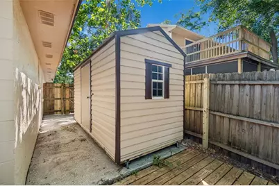 3410 Laurel Dale Drive, Tampa, FL 33618 - Photo 18
