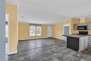 7193 Sealawn Dr, Spring Hill, FL 34606 - Photo 4