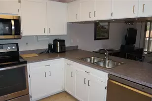 7713 Hillside Ct, Hudson, FL 34667 - Photo 6