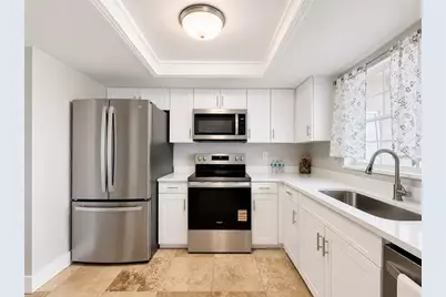 8818 Bay Pointe Drive #108, Tampa, FL 33615 - Photo 6