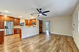 750 Wood St, Dunedin, FL 34698 - Photo 22