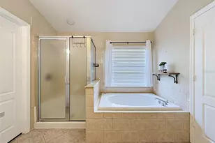 26714 Middleground Loop, Wesley Chapel, FL 33544 - Photo 32
