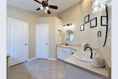26714 Middleground Loop, Wesley Chapel, FL 33544 - Photo 34