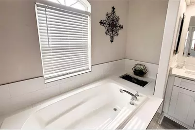 9182 Tarleton Circle, Weeki Wachee, FL 34613 - Photo 12