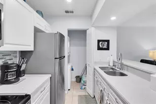 7712 Hillside Ct, Hudson, FL 34667 - Photo 12