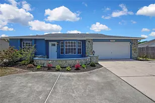 9312 Lake Christina Ln, Port Richey, FL 34668 - Photo 1