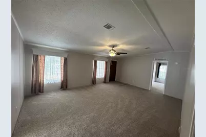 8040 Cessna Drive, Spring Hill, FL 34606 - Photo 28